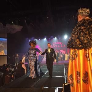 Meet your Posher, Dominique